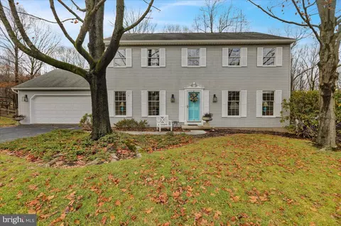 Exterior - 235 New Castle Dr, Reading, PA 19607 photo 17 of 19