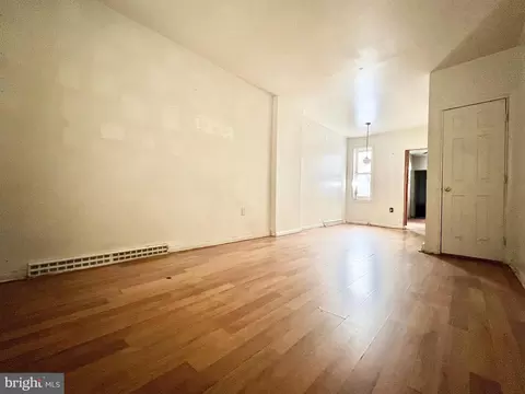 724 Lance Pl, Reading, PA 19604 photo 5