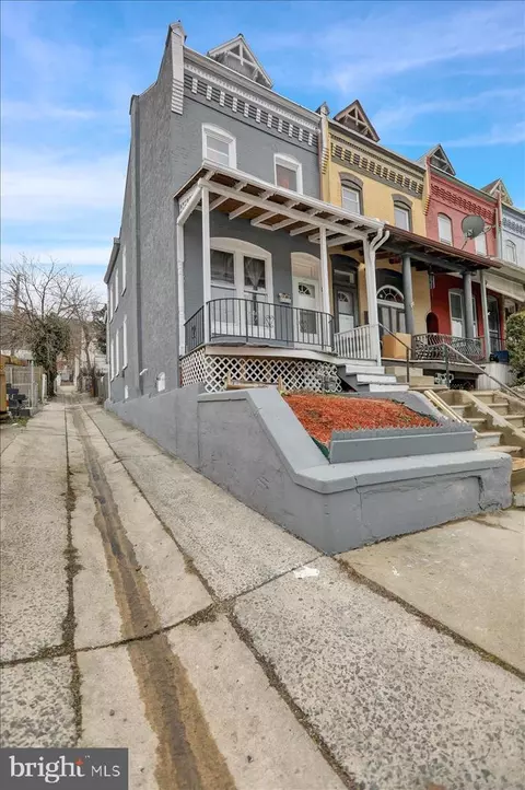651 N 12th St, Reading, PA 19604