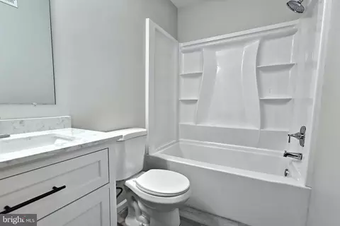 230 Bainbridge Cir, Reading, PA 19608 photo 32