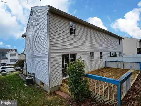 230 Bainbridge Cir, Reading, PA 19608 photo 38