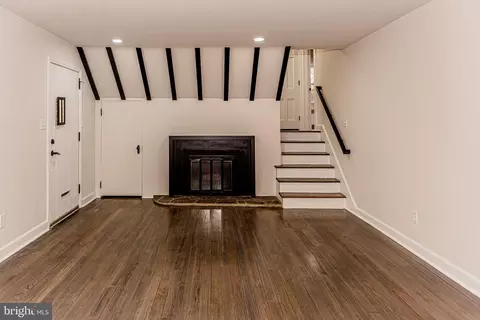Living - 8 High St, Reading, PA 19606 photo 1 of 1