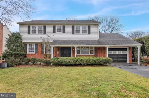 47 E 40th St E, Reading, PA 19606