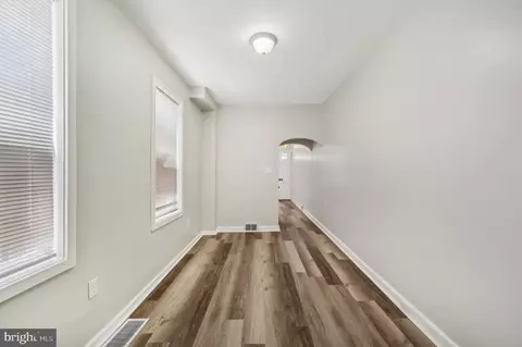 516 Laurel St, Reading, PA 19602 photo 6