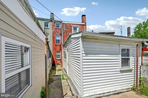 516 Laurel St, Reading, PA 19602 photo 19