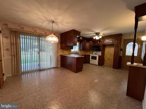 251 High Blvd, Reading, PA 19607 photo 5