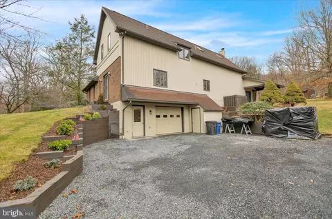 Exterior - 3535 Pine Ave, Reading, PA 19606 photo 3 of 11