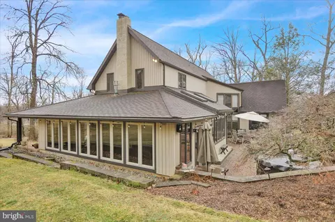 Exterior - 3535 Pine Ave, Reading, PA 19606 photo 8 of 11