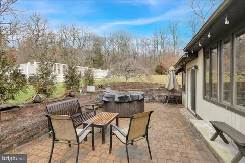 Exterior - 3535 Pine Ave, Reading, PA 19606 photo 4 of 11