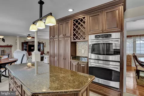 Kitchen - 23 Golfview Ln, Reading, PA 19606 photo 5 of 5