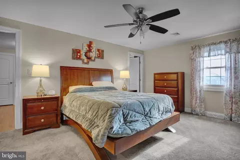 Bedroom - 23 Golfview Ln, Reading, PA 19606 photo 5 of 6