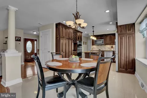 Kitchen - 23 Golfview Ln, Reading, PA 19606 photo 2 of 5