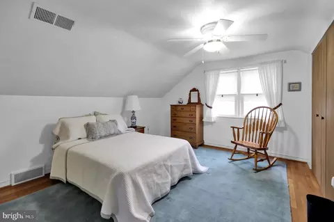 Bedroom - 114 Mifflin Blvd, Reading, PA 19607 photo 3 of 3