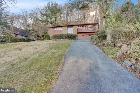 Exterior - 306 4th St, Reading, PA 19607 photo 3 of 13