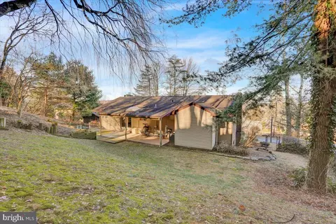 Exterior - 306 4th St, Reading, PA 19607 photo 9 of 13