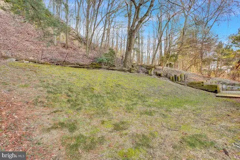 Exterior - 306 4th St, Reading, PA 19607 photo 8 of 13
