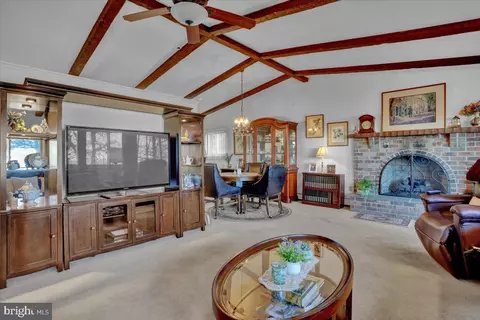 Living - 306 4th St, Reading, PA 19607 photo 3 of 3
