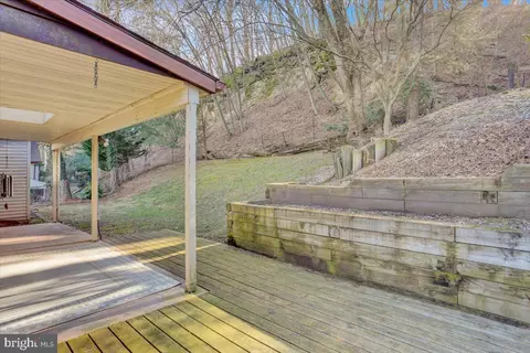Exterior - 306 4th St, Reading, PA 19607 photo 6 of 13