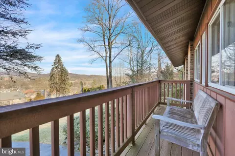 Exterior - 306 4th St, Reading, PA 19607 photo 5 of 13