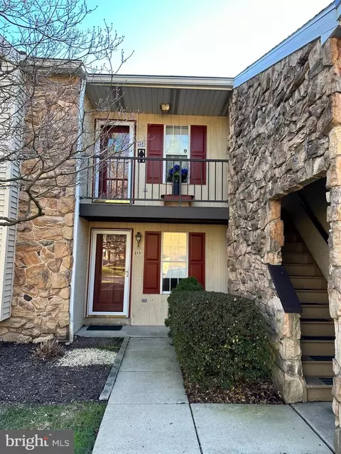 134 Valley Greene Cir, Reading, PA 19610