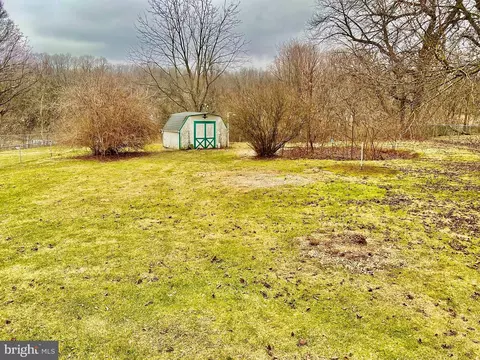 View/Area - 2201 Cullum Dr, Reading, PA 19601 photo 1 of 2