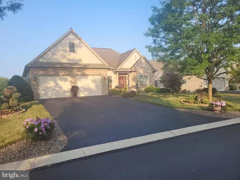 145 Sweet Birch Ln, Womelsdorf, PA 19567