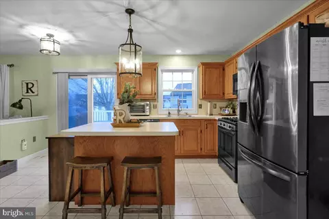 Kitchen - 1008 Leanne St, Reading, PA 19605 photo 1 of 4