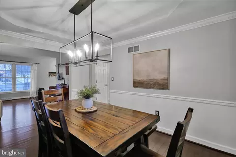 Dining - 1008 Leanne St, Reading, PA 19605 photo 2 of 4