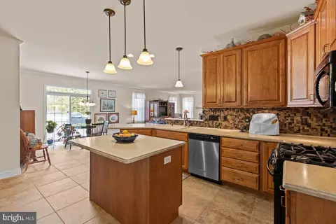 Kitchen - 116 Ellsworth Dr, Reading, PA 19608 photo 2 of 7