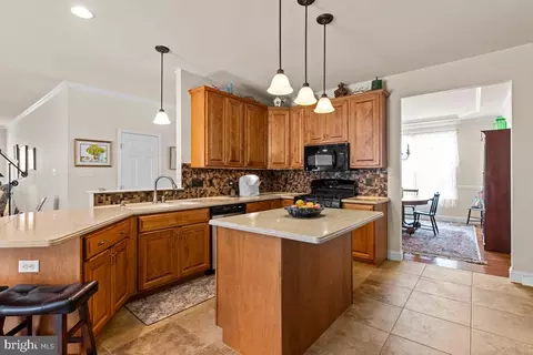 Kitchen - 116 Ellsworth Dr, Reading, PA 19608 photo 4 of 7
