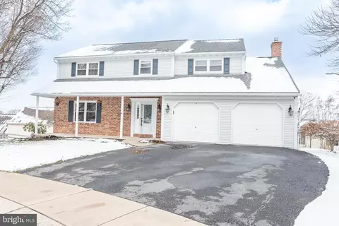 6 Overview Ct, Reading, PA 19607