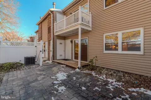 Exterior - 2902 State Hill Rd #E5, Reading, PA 19610 photo 3 of 5