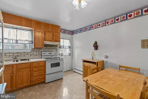 Kitchen - 925 Belair Ave, Reading, PA 19607 photo 1 of 3