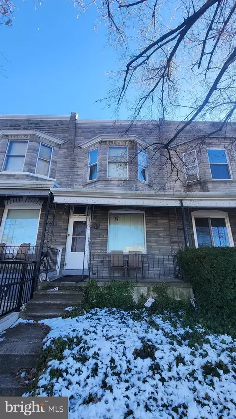 932 Spring St, Reading, PA 19604