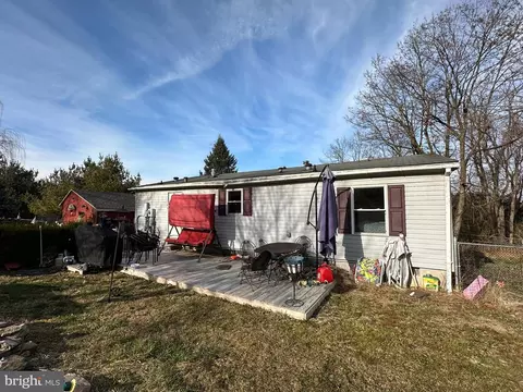57 A Kutz Rd, Fleetwood, PA 19522