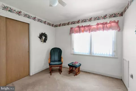 Bedroom - 904 Snyder Rd, Reading, PA 19609 photo 2 of 6