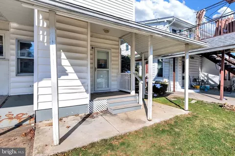 Exterior - 235 S Sterley St, Reading, PA 19607 photo 6 of 9