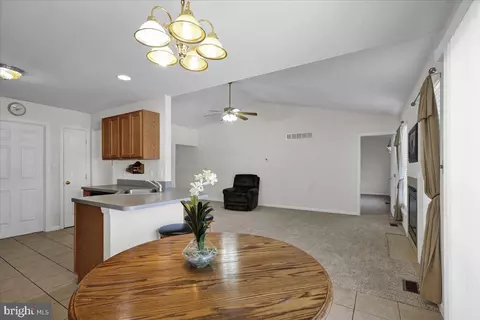 Dining - 1417 Gregg Ave, Reading, PA 19607 photo 1 of 1
