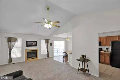 Living - 1417 Gregg Ave, Reading, PA 19607 photo 3 of 3