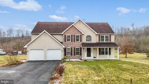 1771 Main St, Mohrsville, PA 19541