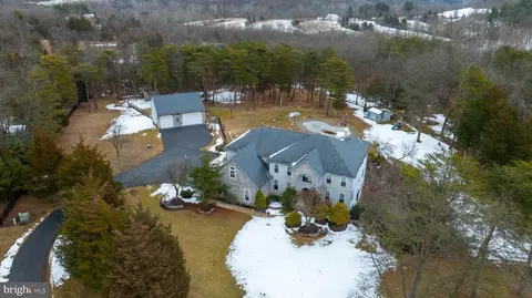 166 Swiftwater Ln, Leesport, PA 19533