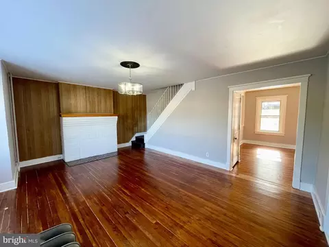 258 Spring Valley Rd, Reading, PA 19605 photo 3