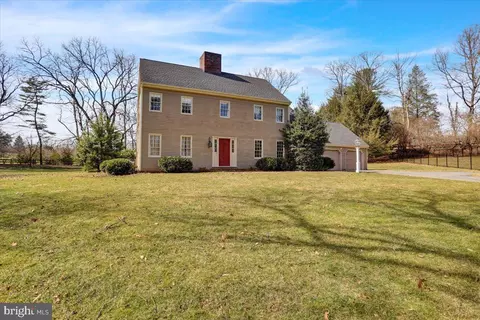 Exterior - 15 Cardinal Pl, Wyomissing, PA 19610 photo 3 of 11