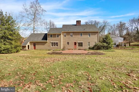 Exterior - 15 Cardinal Pl, Wyomissing, PA 19610 photo 9 of 11