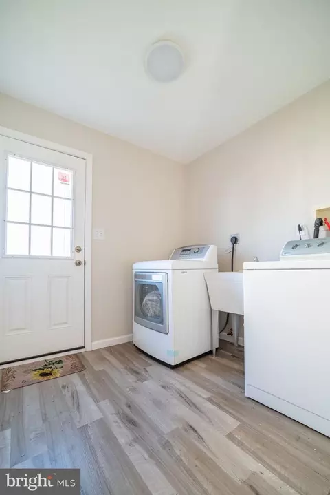 4520 Hillside Rd, Reading, PA 19606 photo 5
