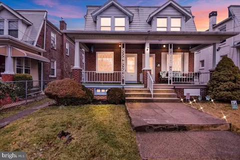 705 Crescent Ave, Reading, PA 19605