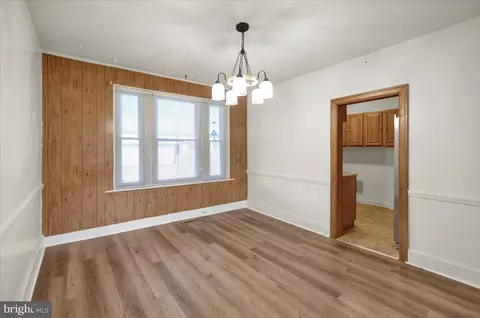 Dining - 392 Sunset Rd, West Reading, PA 19611 photo 2 of 2