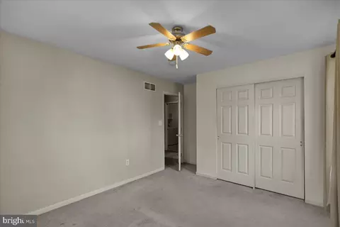 Bedroom - 226 N Sandy Ln, Reading, PA 19608 photo 2 of 2