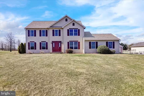 600 Kennedy Ave, Mertztown, PA 19539