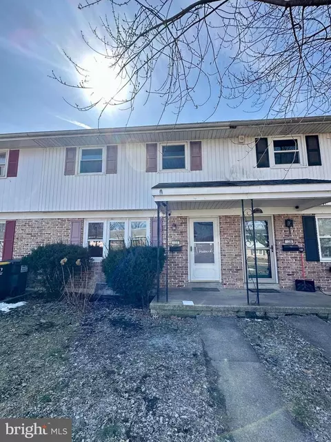132 Pennbrook Ave, Robesonia, PA 19551